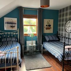 2 single bed frames