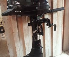Suzuki 6hp outboard motor - short shaft