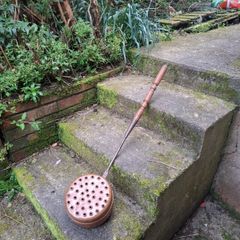 Antique copper bed warmer possible to post