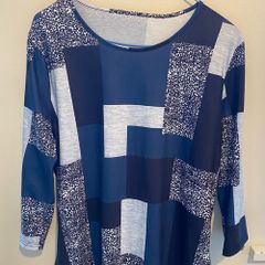 Women's Geometric Patchwork Print T- Shirt BNWOT Size XXL UK 16