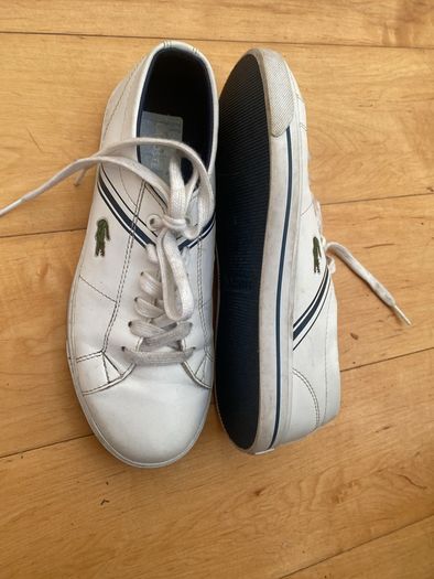 Lacoste kids white sneakers  UK 3 35.5