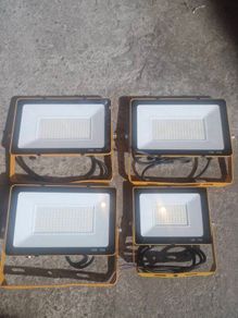 110v lights