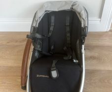 Uppababy Vista V2 Rumble seat