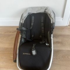 Uppababy Vista V2 Rumble seat