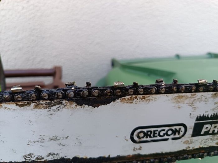 chainsaw