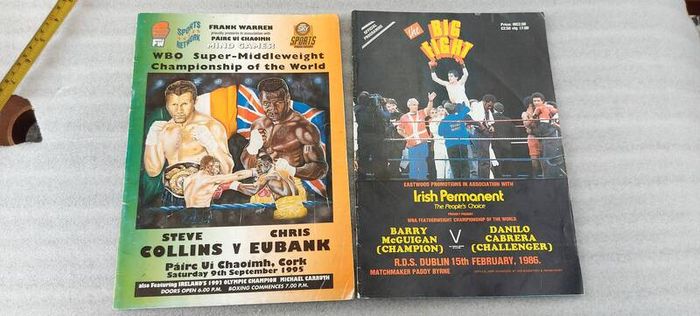 2 x boxing programmes,, Barry mcguigan fight 15th February 1986  R.D.S dublin ,and Steve Collins fight,9 September 1995 Cork, , 2 x irish boxing champions,,2 x legends of irish boxing...