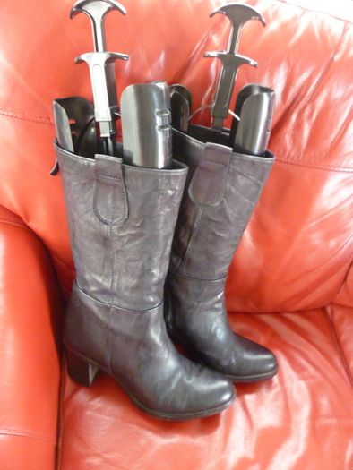 Manas Designer Black Leather boots. Soft All Leather High heel Italian. Uk 6.5 Eu 40. Excellent condition.