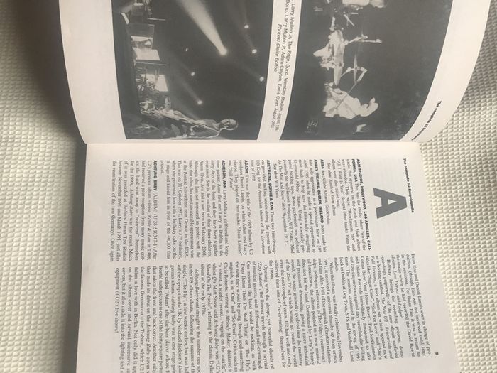 U2 - The Complete Encyclopedia