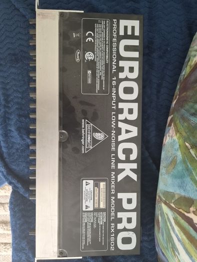 Behringer Eurorack Pro