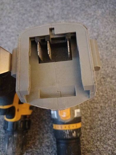 DeWalt , Titan Cordless Drills + DeWalt Battery