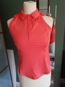 Lulu Lemon Running T Shirt, Peaked Hat, Hair Band and Carrier Bag