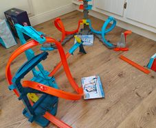 hot wheels tracks