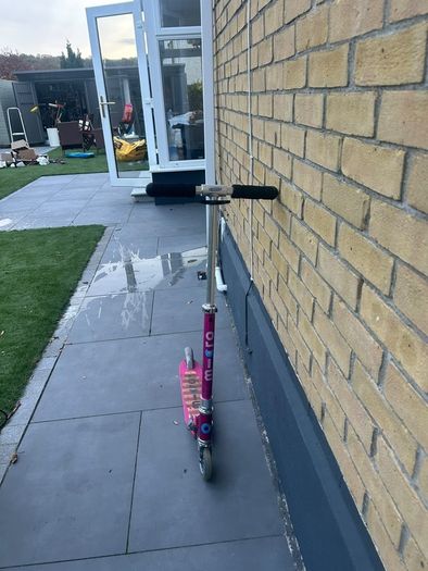 Micro scooter