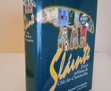 Slainte: Deich mbliana de Chlo Iar-Chonnachta (Irish Edition) by Micheal O'Conghaile (Signed by the Authors) (CP112)