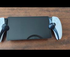 Playstation Portal (needs minor repair)