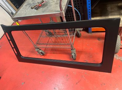 Mercedes G Wagen Wagon SWB side panel right hand window new genuine