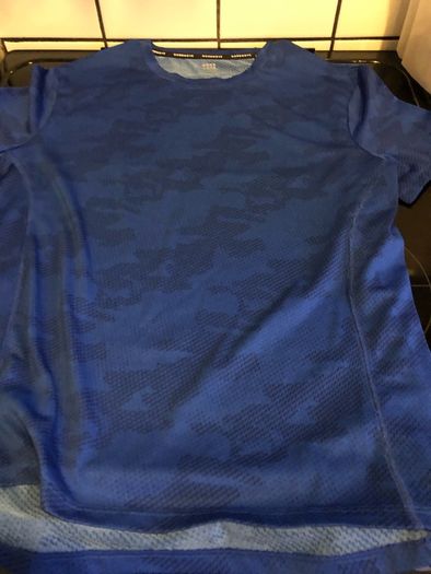 Boys teeshirt age 12/13