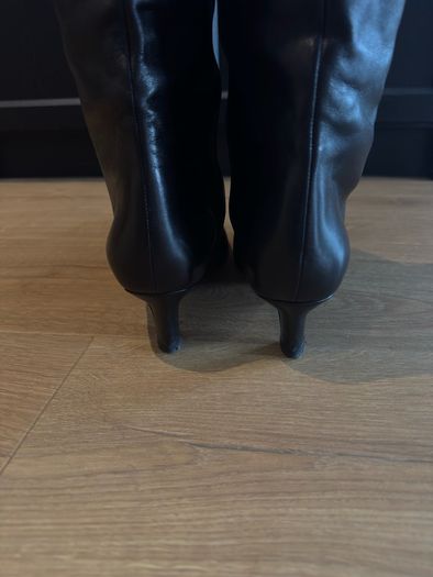 Massimo Dutti Women's Black Leather boots