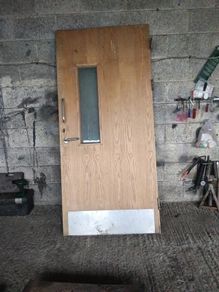 Heavy fire door