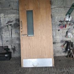 Heavy fire door