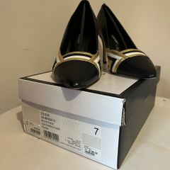 Nine West shoes, size 5