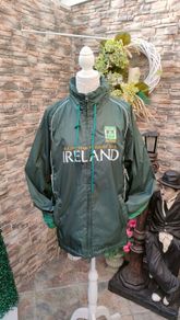 Ireland On Tour rain jacket  2010 Rugby Championship Size Large