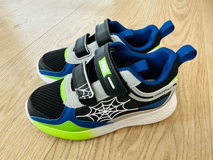PMG Boys PRIMIGI UltraLight Spider Web Trainer