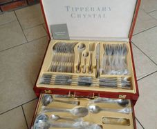 Tipperary Crystal Dinning/Cutlery Set