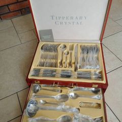 Tipperary Crystal Dinning/Cutlery Set