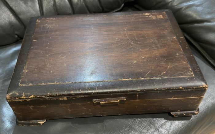 Vintage wooden silverware chest WM Rogers & Son