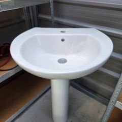 bathroom furniture