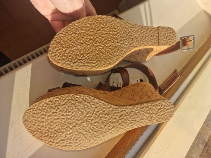 Womens Wedge Sandles