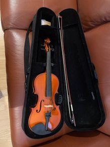 Full size violin / fiddle w/ bow, case, rosin