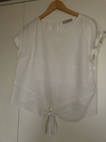 ladies top from oasis 3 euro or free with another purchase