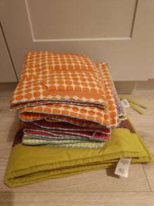 cot bumper Mamas and Papas. Pristine condition.