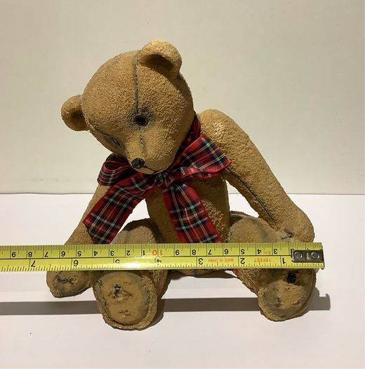 Vintage Kensington Holly Grove Resin Bear