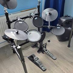 Kat Kt-200
