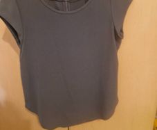 Women top teal size 6
