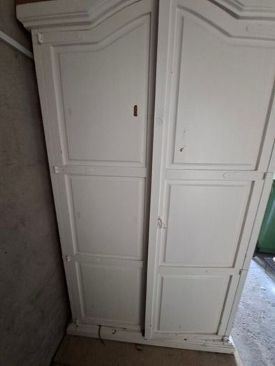 wardrobe solid wood