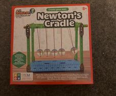 Newtons Cradle brand new