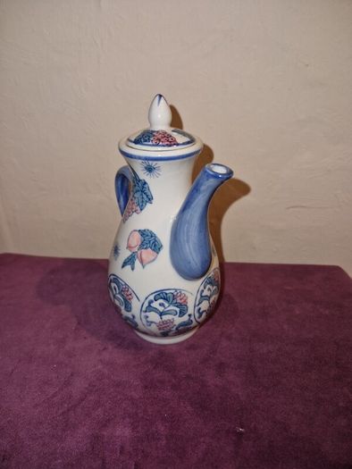 Vintage Asian teapot