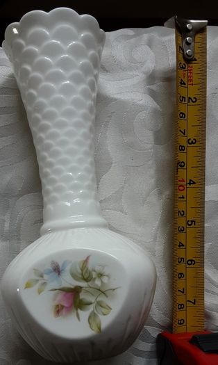 bagenalstown china vase x 2