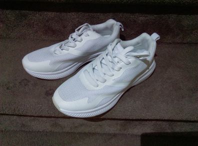 Trainers / Runners, 6 UK