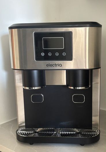 Electriq Ice Machine