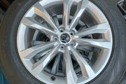Brand new Q7 19' rims and tires