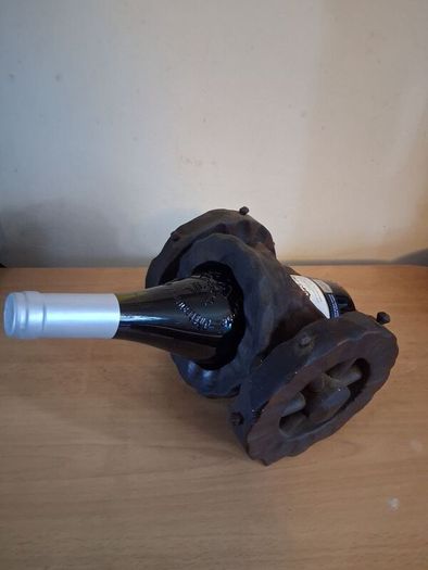 Wooden wine holder Cannon
