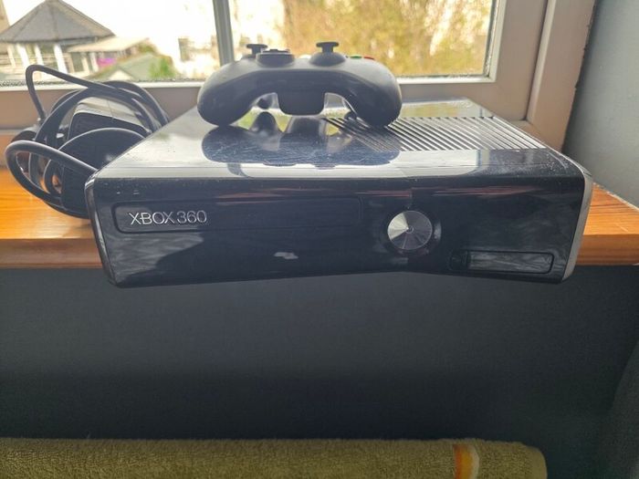 Xbox 360s