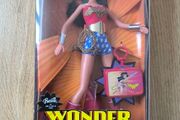 Barbie doll Wonder Woman vintage new box