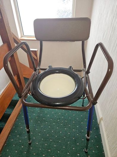 Commode