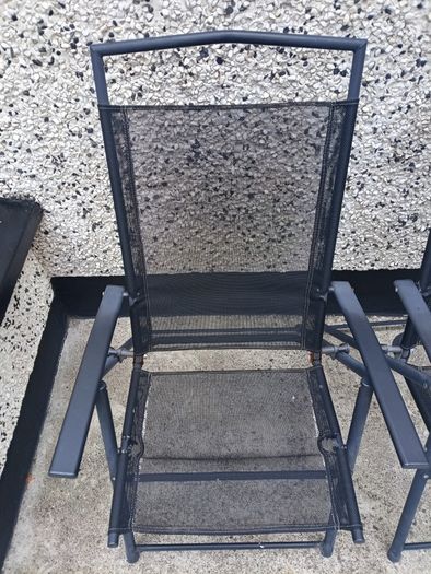 4 garden chairs
